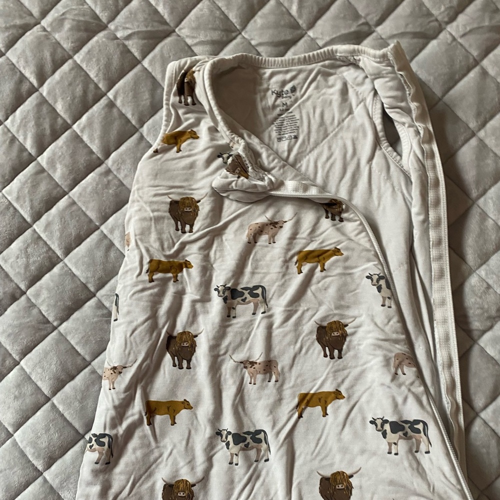 Kyte baby sleep sack size M 1.0 tog cows